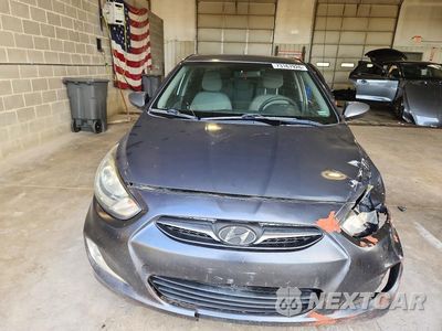 Piąte zdjęcie samochodu w środku: 2013 HYUNDAI ACCENT GLS VIN:KMHCU4AEXDU381613 - miniatura