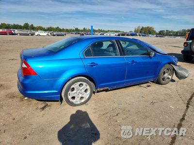Trzecie zdjęcie samochodu z tyłu: 2011 FORD FUSION SE VIN:3FAHP0HA3BR211231 - miniatura
