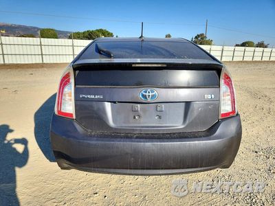 Zdjęcie 6 z 12 samochodu: 2013 TOYOTA PRIUS THREE VIN:JTDKN3DU4D1629849 - miniatura
