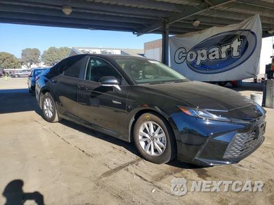 Czwarte zdjęcie samochodu z boku: 2026 TOYOTA CAMRY LE VIN:4T1DAACKXTU708749 - miniatura