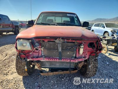 Piąte zdjęcie samochodu w środku: 2003 TOYOTA TACOMA V6 VIN:5TEWN72N03Z209837 - miniatura