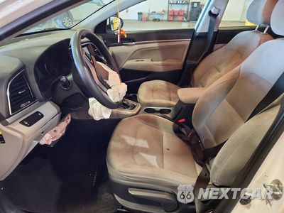 Zdjęcie 7 z 13 samochodu: 2017 HYUNDAI ELANTRA SE VIN:5NPD84LF4HH010563 - miniatura