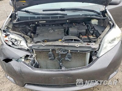 Zdjęcie 12 z 14 samochodu: 2011 TOYOTA SIENNA LE VIN:5TDKK3DC5BS103794 - miniatura