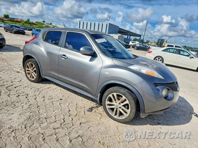 Czwarte zdjęcie samochodu z boku: 2012 NISSAN JUKE S VIN:JN8AF5MV9CT110560 - miniatura