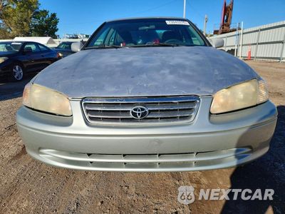 Piąte zdjęcie samochodu w środku: 2000 TOYOTA CAMRY LE V6 VIN:JT2BF22K8Y0240807 - miniatura