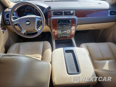 Zdjęcie 8 z 13 samochodu: 2011 CHEVROLET TAHOE K1500 LT VIN:1GNSKBE07BR373968 - miniatura