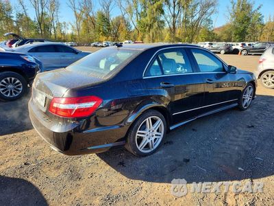 Trzecie zdjęcie samochodu z tyłu: 2011 MERCEDES-BENZ E 350 4MATIC VIN:WDDHF8HB4BA308412 - miniatura
