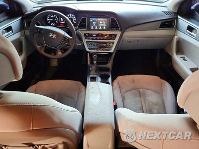 Zdjęcie 8 z 12 samochodu: 2016 HYUNDAI SONATA SE VIN:5NPE24AF4GH380094 - miniatura