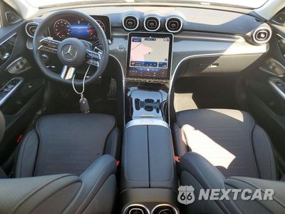 Zdjęcie 8 z 12 samochodu: 2024 MERCEDES-BENZ C 300 4MATIC VIN:W1KAF4HB3RR235703 - miniatura