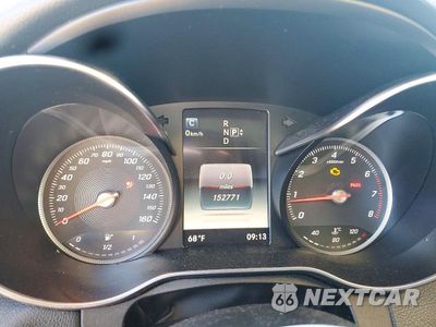 Zdjęcie 9 z 12 samochodu: 2015 MERCEDES-BENZ C 300 4MATIC VIN:55SWF4KB1FU010253 - miniatura