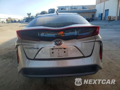 Zdjęcie 6 z 13 samochodu: 2022 TOYOTA PRIUS PRIME LE VIN:JTDKAMFP3N3199021 - miniatura