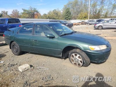 Czwarte zdjęcie samochodu z boku: 1999 TOYOTA CAMRY LE V6 VIN:JT2BF22KXX0163890 - miniatura