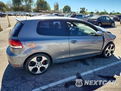 Trzecie zdjęcie samochodu z tyłu: 2011 VOLKSWAGEN GTI VIN:WVWED7AJ3BW343413 - miniatura