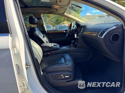 Zdjęcie 8 z 13 samochodu: 2015 AUDI Q7 PREMIUM PLUS VIN:WA1LGAFE6FD012568 - miniatura