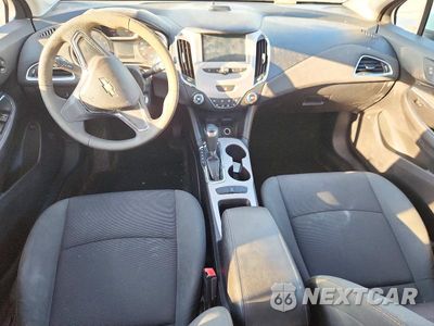 Zdjęcie 8 z 12 samochodu: 2017 CHEVROLET CRUZE LS VIN:1G1BC5SM7H7111136 - miniatura