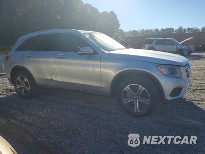 Czwarte zdjęcie samochodu z boku: 2018 MERCEDES-BENZ GLC 300 4MATIC VIN:WDC0G4KB1JV030253 - miniatura