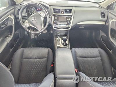 Zdjęcie 8 z 12 samochodu: 2018 NISSAN ALTIMA 2.5 SV VIN:1N4AL3APXJC106535 - miniatura
