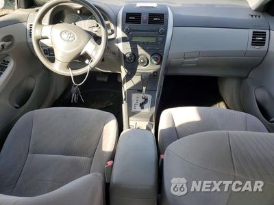 Zdjęcie 8 z 12 samochodu: 2010 TOYOTA COROLLA LE VIN:JTDBU4EE9AJ055096 - miniatura