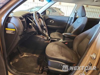 Zdjęcie 7 z 12 samochodu: 2015 KIA SOUL BASE VIN:KNDJN2A2XF7170237 - miniatura