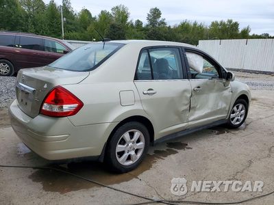 Trzecie zdjęcie samochodu z tyłu: 2008 NISSAN VERSA 1.8 S VIN:3N1BC11E88L446592 - miniatura