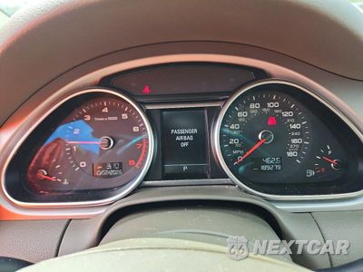 Zdjęcie 9 z 13 samochodu: 2013 AUDI Q7 PREMIUM PLUS VIN:WA1LGAFE9DD006406 - miniatura