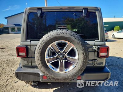 Zdjęcie 6 z 12 samochodu: 2020 JEEP WRANGLER UNLIMITED SAHARA VIN:1C4HJXENXLW291654 - miniatura