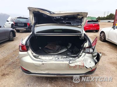 Zdjęcie 6 z 12 samochodu: 2019 LEXUS ES 300H VIN:JTHB21B18K2037978 - miniatura
