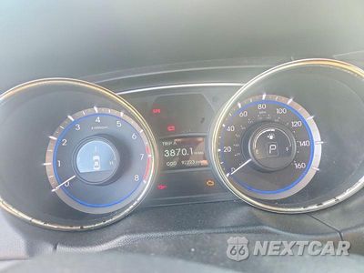 Zdjęcie 9 z 12 samochodu: 2013 HYUNDAI SONATA GLS VIN:5NPEB4AC0DH546421 - miniatura