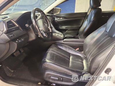 Zdjęcie 7 z 12 samochodu: 2019 HONDA INSIGHT TOURING VIN:19XZE4F92KE001084 - miniatura