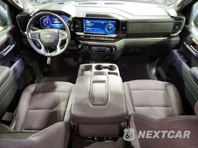 Zdjęcie 8 z 13 samochodu: 2026 CHEVROLET SILVERADO K1500 LT VIN:2GCUKDED9T1166315 - miniatura