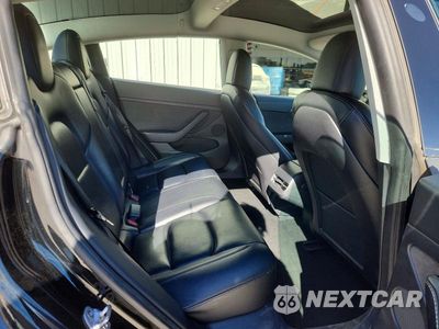 Zdjęcie 10 z 12 samochodu: 2022 TESLA MODEL 3 VIN:5YJ3E1EA1NF291302 - miniatura