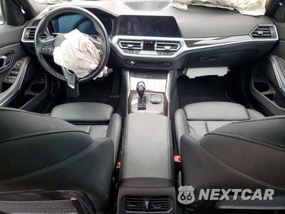 Zdjęcie 8 z 12 samochodu: 2021 BMW 330XI VIN:3MW5R7J08M8C13340 - miniatura
