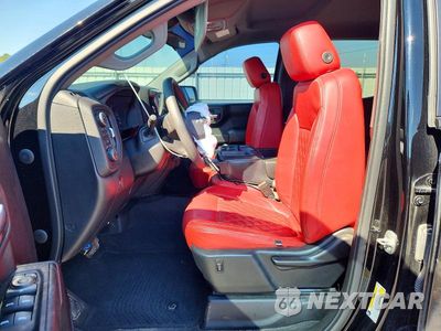 Zdjęcie 7 z 12 samochodu: 2021 CHEVROLET SILVERADO K1500 TRAIL BOSS CUSTOM VIN:1GCPYCEF8MZ168864 - miniatura