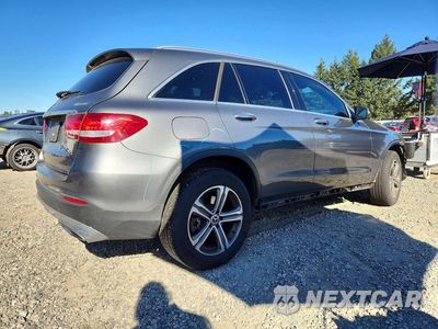 Trzecie zdjęcie samochodu z tyłu: 2018 MERCEDES-BENZ GLC 300 4MATIC VIN:WDC0G4KB0JV022497 - miniatura