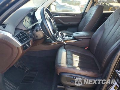 Zdjęcie 7 z 13 samochodu: 2015 BMW X5 XDRIVE35I VIN:5UXKR0C51F0K69556 - miniatura
