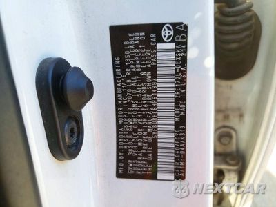 Zdjęcie 12 z 12 samochodu: 2017 TOYOTA COROLLA SE VIN:5YFBURHE6HP614893 - miniatura