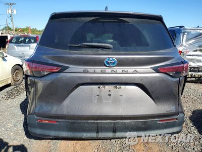 Zdjęcie 6 z 13 samochodu: 2021 TOYOTA SIENNA LE VIN:5TDKRKEC1MS014991 - miniatura