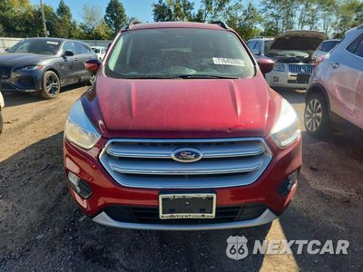 Piąte zdjęcie samochodu w środku: 2018 FORD ESCAPE SE VIN:1FMCU9GD2JUA95150 - miniatura