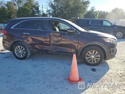 Czwarte zdjęcie samochodu z boku: 2016 KIA SORENTO LX VIN:5XYPGDA34GG047692 - miniatura