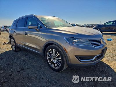 Czwarte zdjęcie samochodu z boku: 2016 LINCOLN MKX RESERVE VIN:2LMPJ8LR3GBL73563 - miniatura