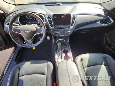 Zdjęcie 8 z 12 samochodu: 2017 CHEVROLET MALIBU PREMIER VIN:1G1ZH5SX3HF169177 - miniatura