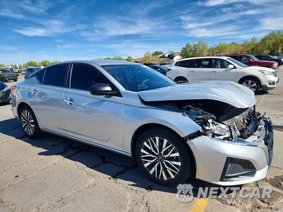 Czwarte zdjęcie samochodu z boku: 2024 NISSAN ALTIMA SV VIN:1N4BL4DV7RN313484 - miniatura
