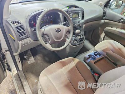 Zdjęcie 8 z 13 samochodu: 2012 KIA SEDONA LX VIN:KNDMG4C76C6433806 - miniatura