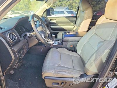 Zdjęcie 7 z 12 samochodu: 2020 TOYOTA TUNDRA SR5 VIN:5TFDY5F13LX923303 - miniatura