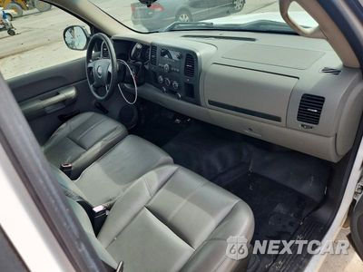 Zdjęcie 8 z 12 samochodu: 2007 GMC NEW SIERRA C1500 VIN:1GTEC14097Z533581 - miniatura