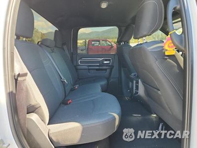 Zdjęcie 11 z 13 samochodu: 2023 RAM 2500 BIG HORN VIN:3C6UR5DL8PG519125 - miniatura
