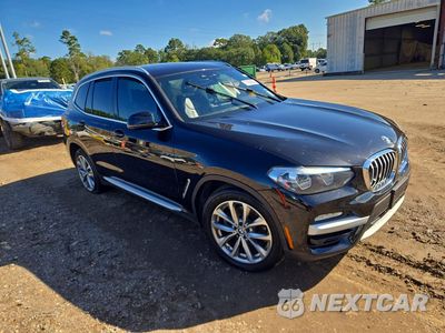 Czwarte zdjęcie samochodu z boku: 2019 BMW X3 SDRIVE30I VIN:5UXTR7C52KLF32663 - miniatura