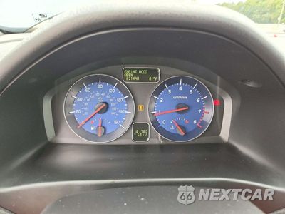 Zdjęcie 9 z 12 samochodu: 2013 VOLVO C30 T5 VIN:YV1672MKXD2304972 - miniatura