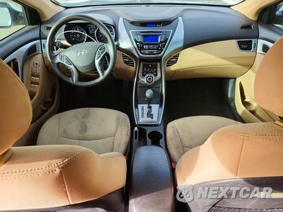 Zdjęcie 8 z 12 samochodu: 2013 HYUNDAI ELANTRA GLS VIN:5NPDH4AE6DH406773 - miniatura