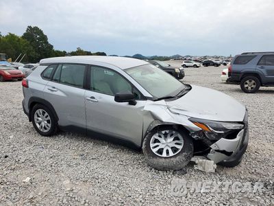 Czwarte zdjęcie samochodu z boku: 2022 TOYOTA COROLLA CROSS L VIN:7MUAAABG3NV040634 - miniatura